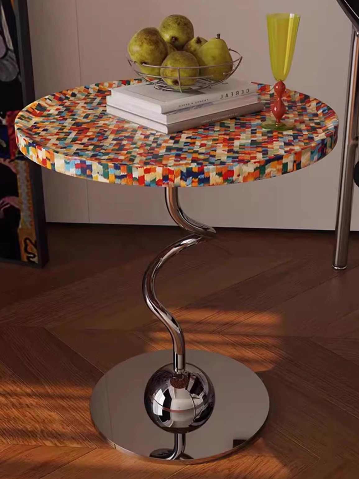 Italian Luxury Designer Side Table – Modern Sculptural Small Round Accent Table, Creative Curved Sofa Table, Elegant Living Room, Bedroom, Balcony Furniture