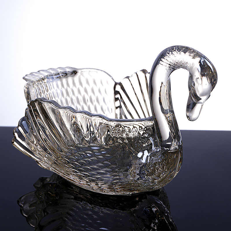 Luxury Crystal Glass Swan Fruit Bowl, Elegant Wedding Gift Serving Dish with Textured Wing Design, Clear Glass Animal Fruit Plate