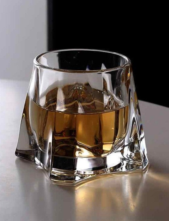 Modern Crystal Designer Whiskey Glasses 225ml – Unique Thick Base Tumblers, Artistic Lowball Glass Set of 2, Lead-Free Barware with Coasters & Cleaning Brush