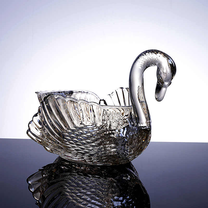 Luxury Crystal Glass Swan Fruit Bowl, Elegant Wedding Gift Serving Dish with Textured Wing Design, Clear Glass Animal Fruit Plate