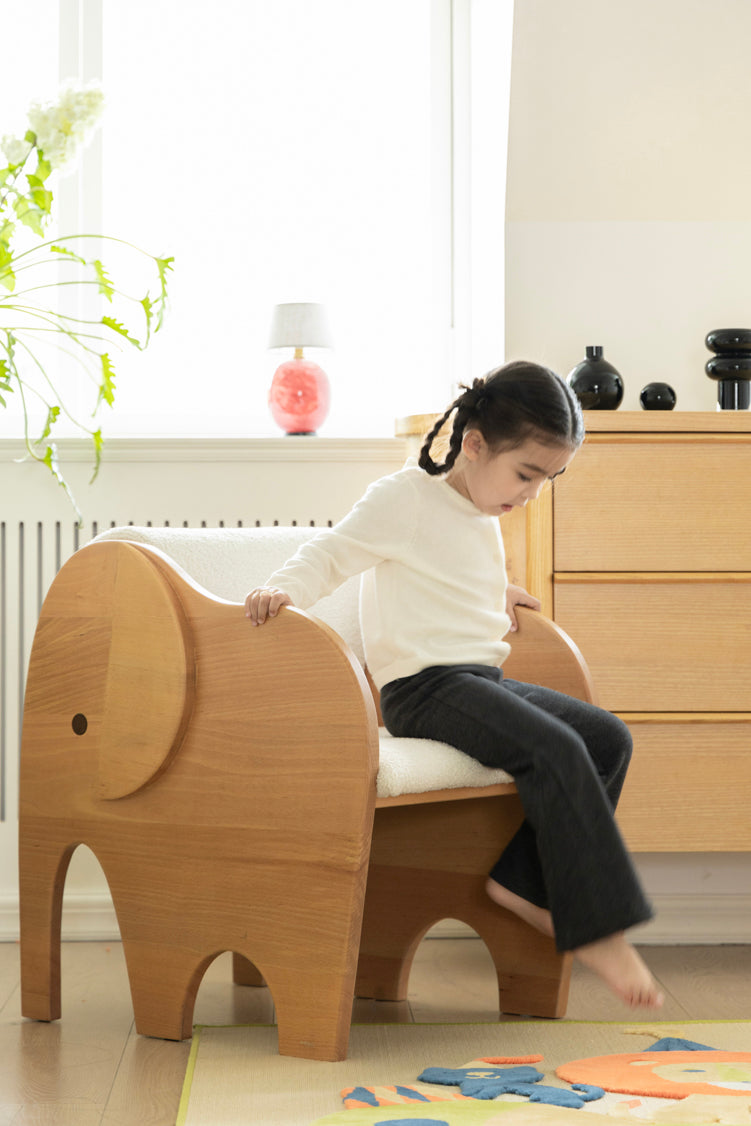 Elephant-Shaped Kids Reading Chair with Plush Cushion, Premium Beech Wood Children's Furniture Inspired by Luxury Design, Creative Animal Seating