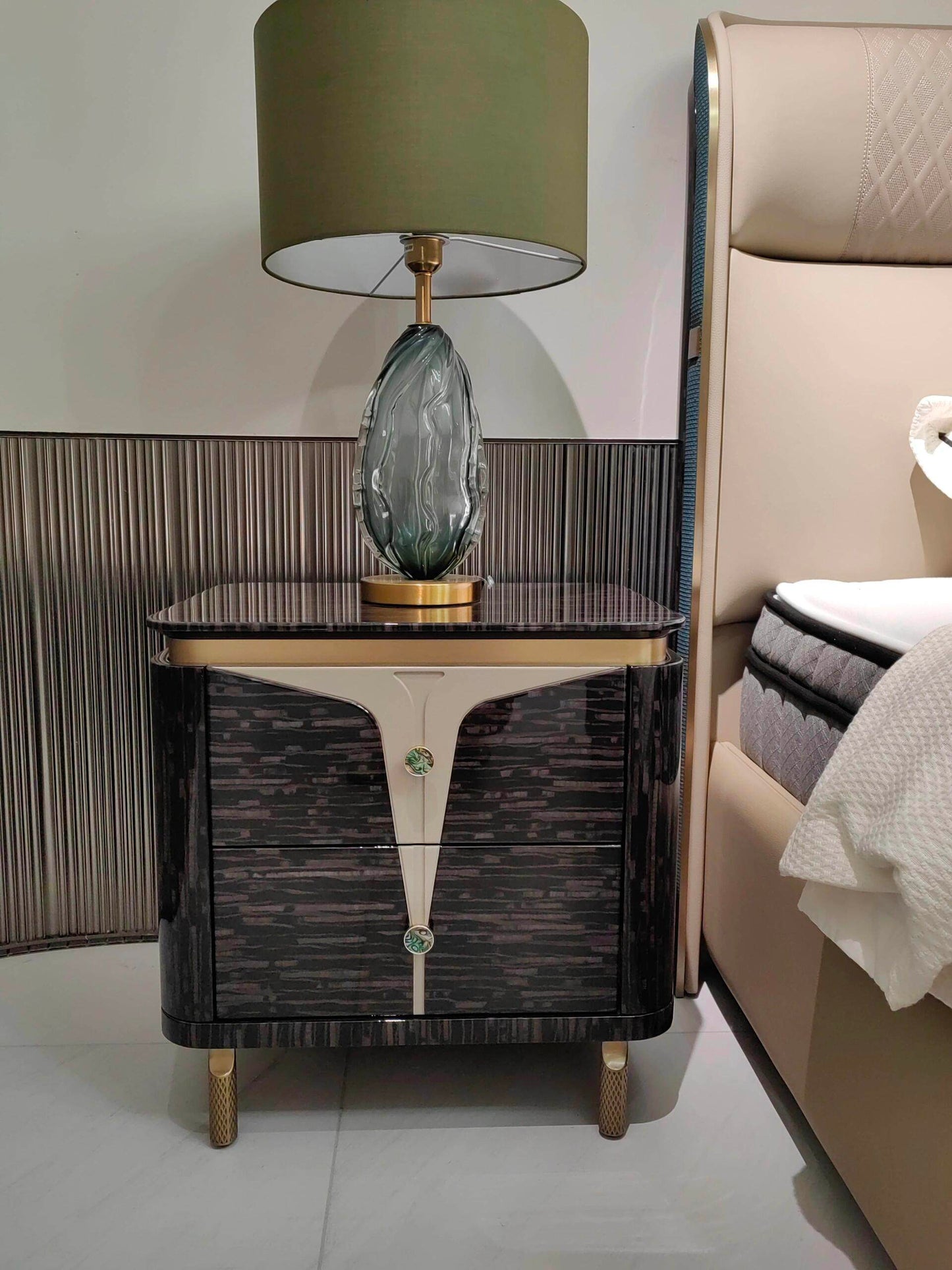 High-Gloss Black Nightstand with 2 Drawers, Dark Wood-Grain Bedside Table with Champagne Gold Geometric Trim and Tapered Metal Legs for Bedroom, Guest Room and Living Room